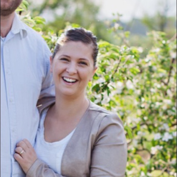 Meet your Posher, Jocelyn - Picture 1 of 1